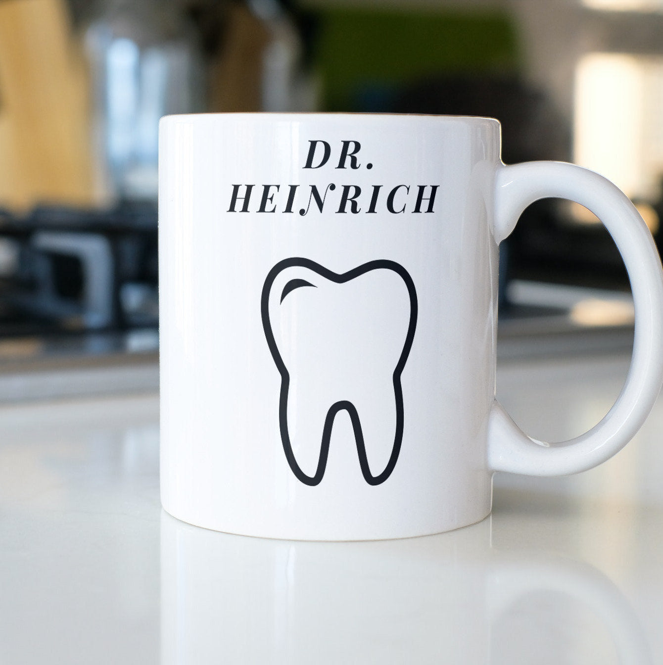 Personalisierte Tasse für Zahnärzte | Dr. Heinrich | Kaffeetasse Namenstasse | Geschenkidee | Individuell bedruckt - GlamourDesign