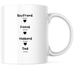 Lade das Bild in den Galerie-Viewer, Tasse zur Geburtsveründung| Geschenk an den werdenden Papa| Werdegang| Freund| Verlobter| Ehemann| Vater - GlamourDesign
