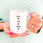 Lade das Bild in den Galerie-Viewer, Tasse für werdende Uropas| Schwangerschaftsverkündung an den Opa| Werdegang Papa-Opa-Uropa| personalisierbar mit den Jahreszahlen - GlamourDesign
