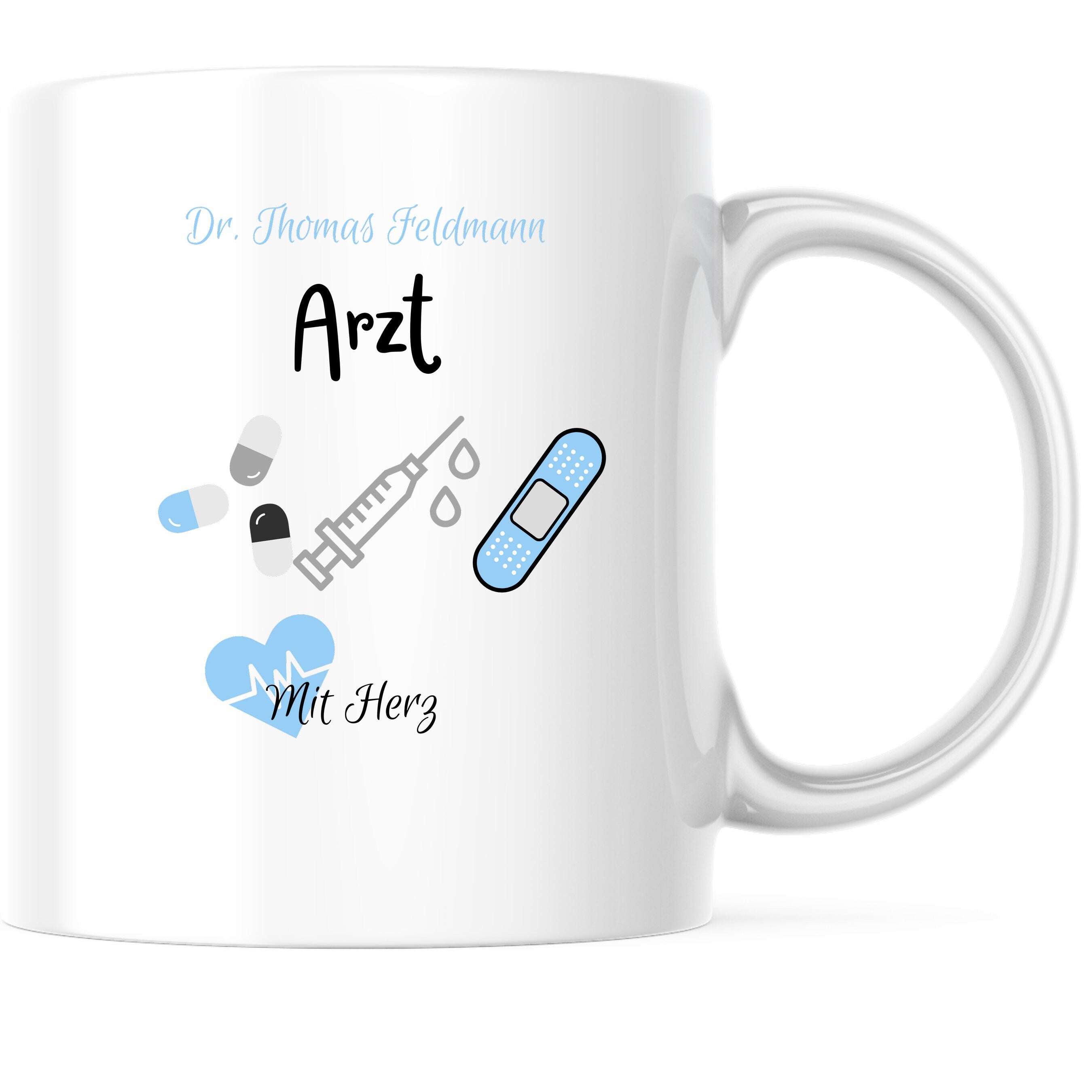 Tasse als Geschenk für den Arzt| Wunschname| Arzt mit Herz - GlamourDesign