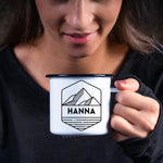 Lade das Bild in den Galerie-Viewer, Emaille Tasse| Becher| Abenteuer| Bergsteiger| personalisiert mit Namen - GlamourDesign
