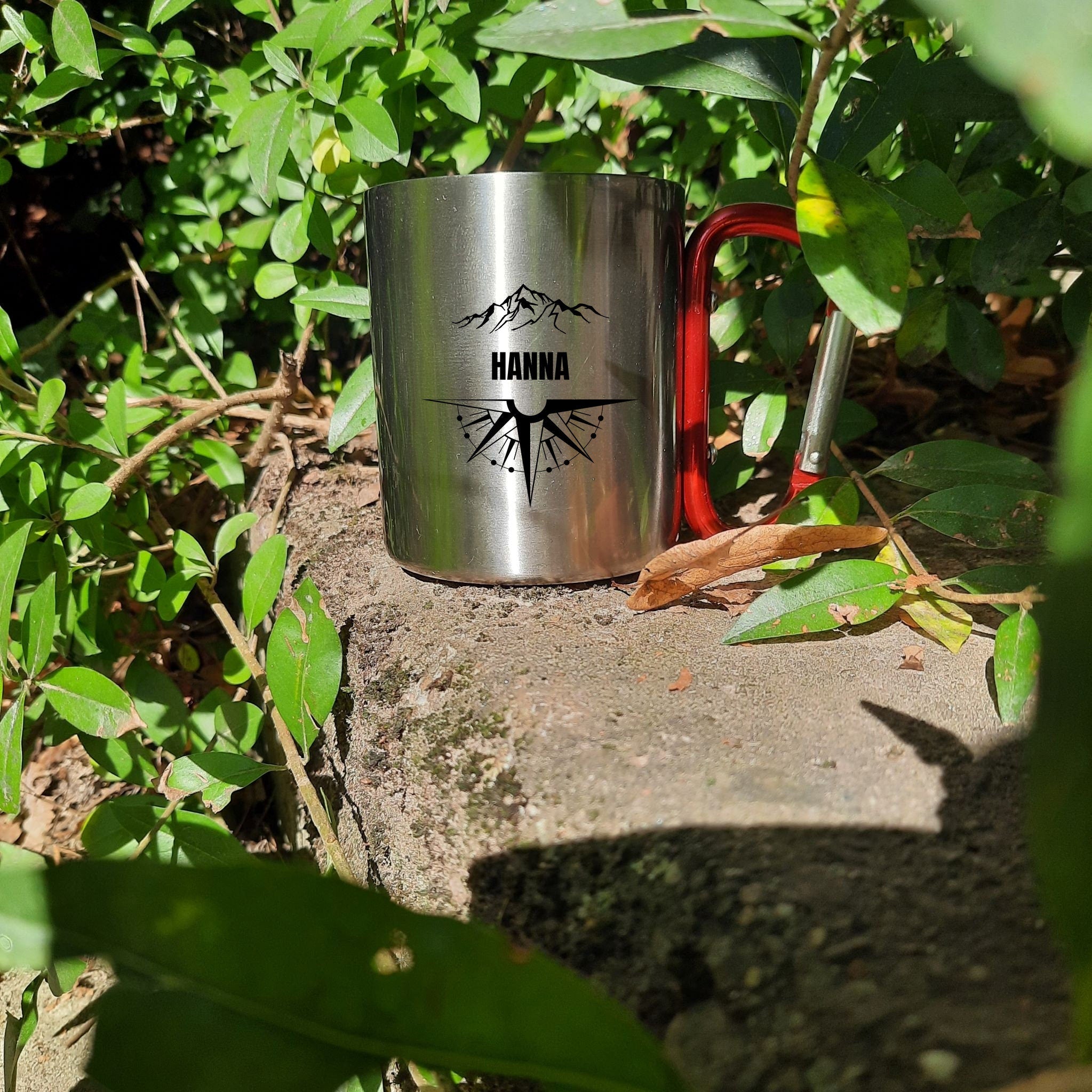 Personalisierbare Edelstahltasse| mit Karabiner Griff| Bergsteiger| Reisen| Wandern| Campen mit Namen - GlamourDesign