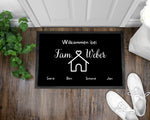 Lade das Bild in den Galerie-Viewer, Fußmatte | personalisierbar mit Familien-&amp;Vornamen| bis zu 7 Vornamen - GlamourDesign
