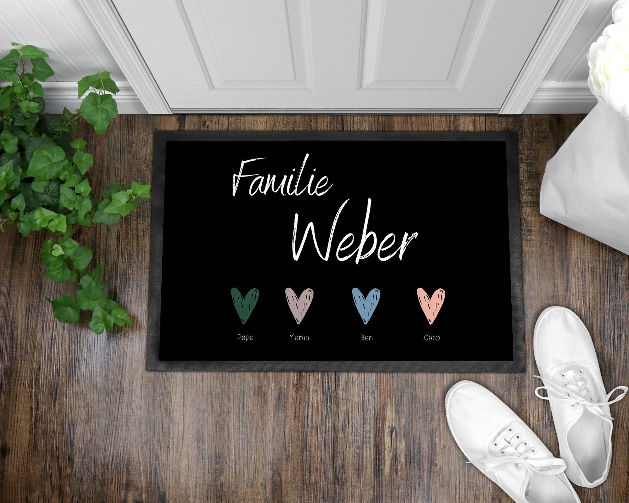 Fußmatte | personalisierbar mit Familien-&Vornamen| Herzen| bis zu 6 Vornamen | Indoor - GlamourDesign