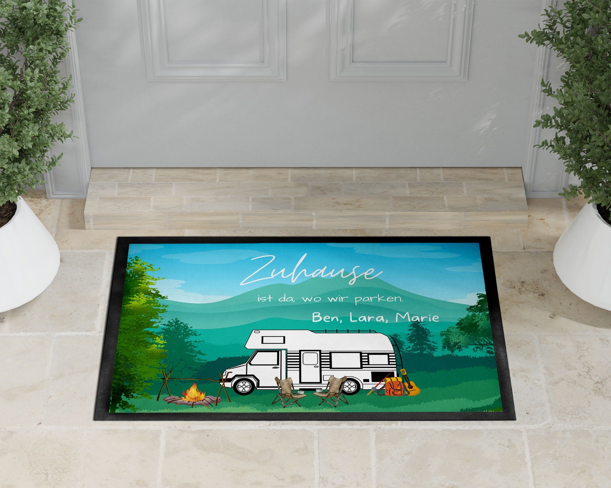 Fußmatte| Camping| verschiedene Camper Modelle| personalisierbar mit Vornamen| rutschfest & waschbar | Indoor - GlamourDesign