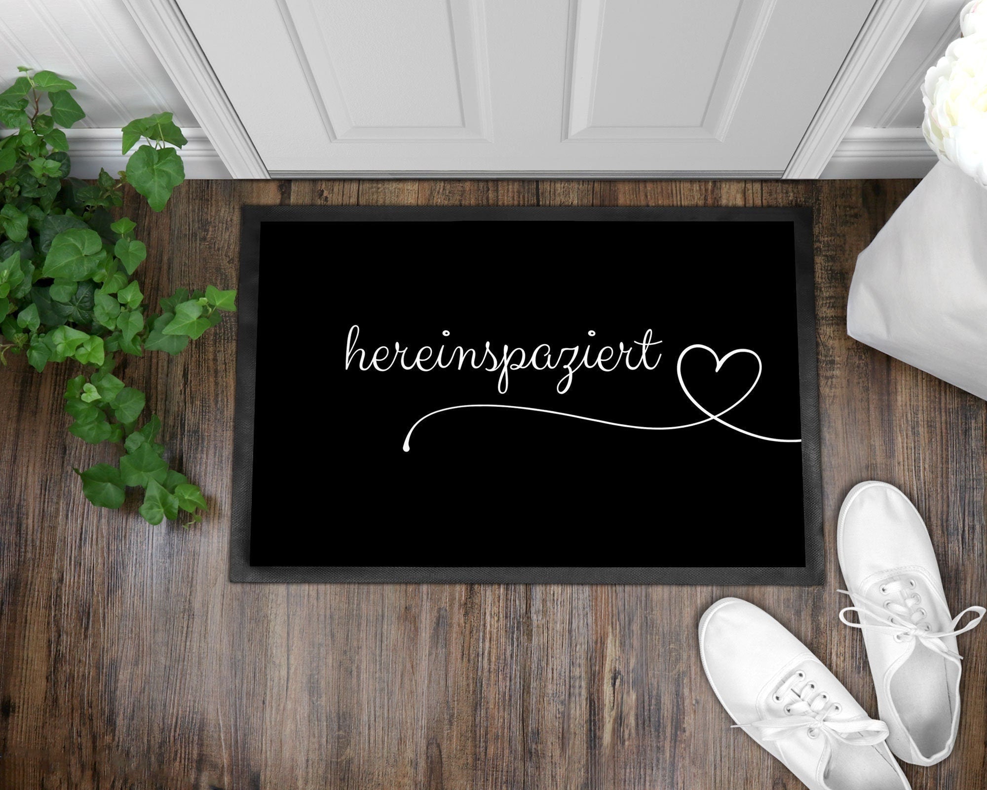 Fußmatte | hereinspaziert| rutschfest & waschbar| schwarz | Indoor - GlamourDesign