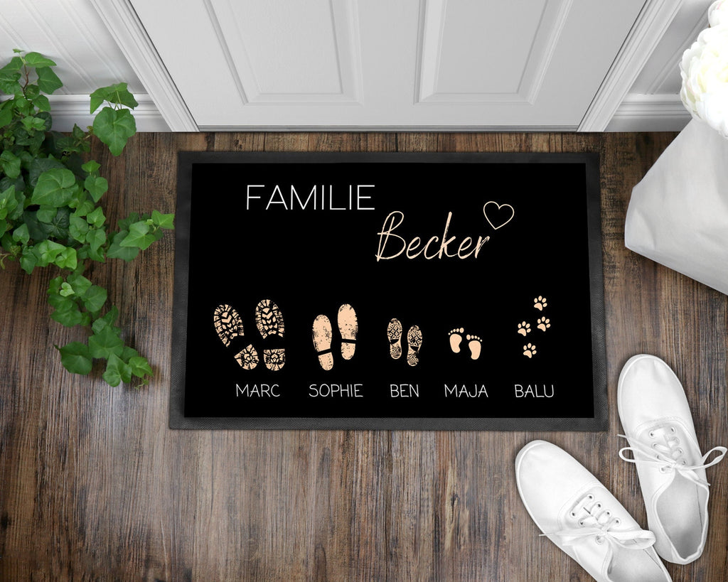 Fußmatte | personalisierbar mit Familiennamen| Auswahl Fußabdrücke| Herz| | Indoor - GlamourDesign