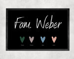 Lade das Bild in den Galerie-Viewer, Fußmatte | personalisierbar mit Familien-&amp;Vornamen| Herzen| bis zu 6 Vornamen | Indoor - GlamourDesign
