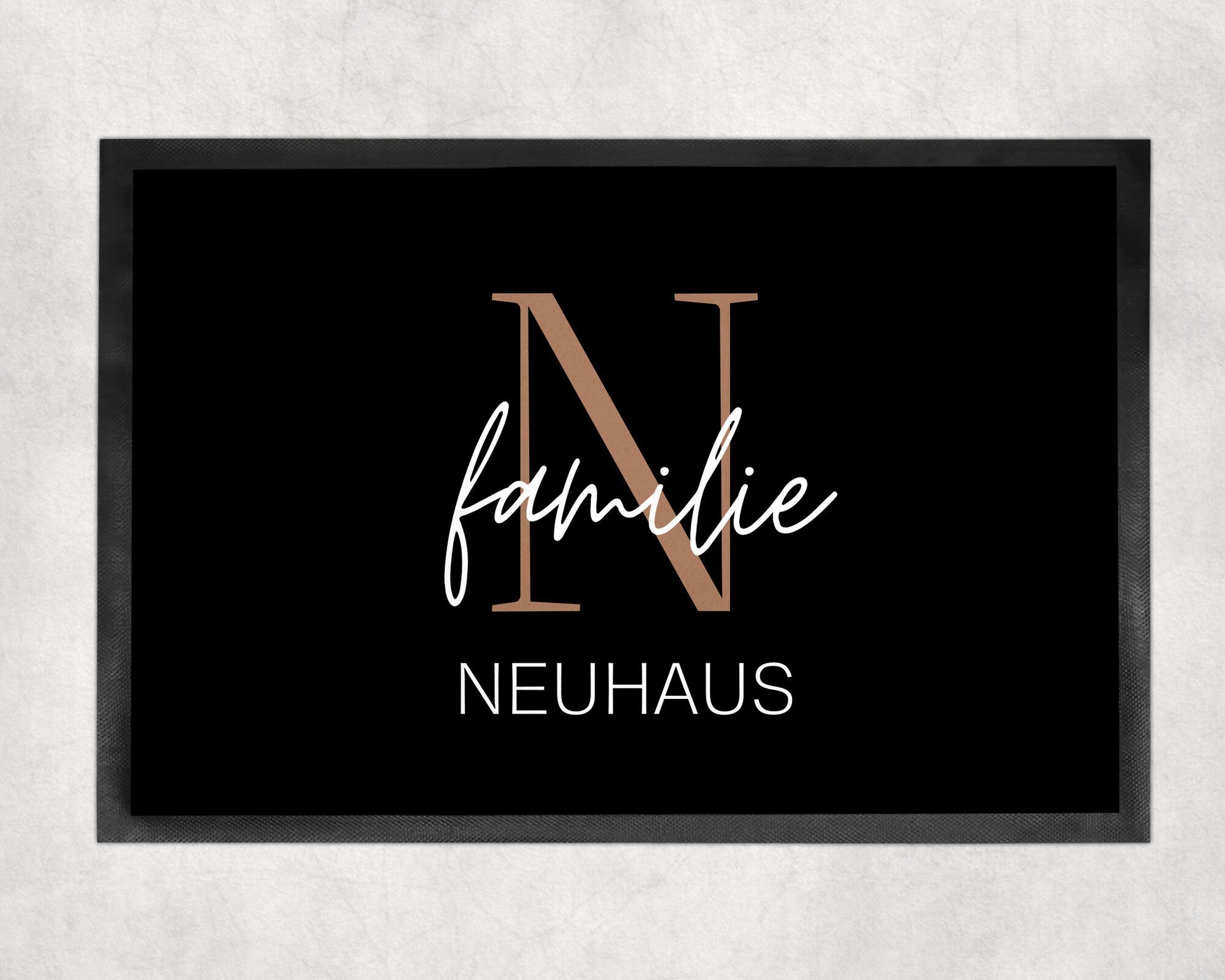 Fußmatte | personalisierbar mit Familiennamen| Anfangsbuchstabe| rutschfest&waschbar | Indoor - GlamourDesign