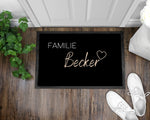 Lade das Bild in den Galerie-Viewer, Fußmatte |verschiedene Farben| personalisierbar mit Familiennamen| rutschfest &amp; waschbar | Indoor - GlamourDesign
