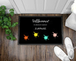 Lade das Bild in den Galerie-Viewer, Fußmatte | bunt mit Farbklecksen| personalisierbar mit bis zu 7 Vornamen| Willkommen | Indoor - GlamourDesign
