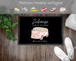 Lade das Bild in den Galerie-Viewer, Fußmatte | verschiedene Campermodelle| personalisierbar mit Vornamen| rutschfest &amp; waschbar | Indoor - GlamourDesign
