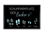 Lade das Bild in den Galerie-Viewer, Fußmatte | Schuhparkplatz| personalisierbar mit Familiennamen &amp; Fußabdrücken | Indoor - GlamourDesign
