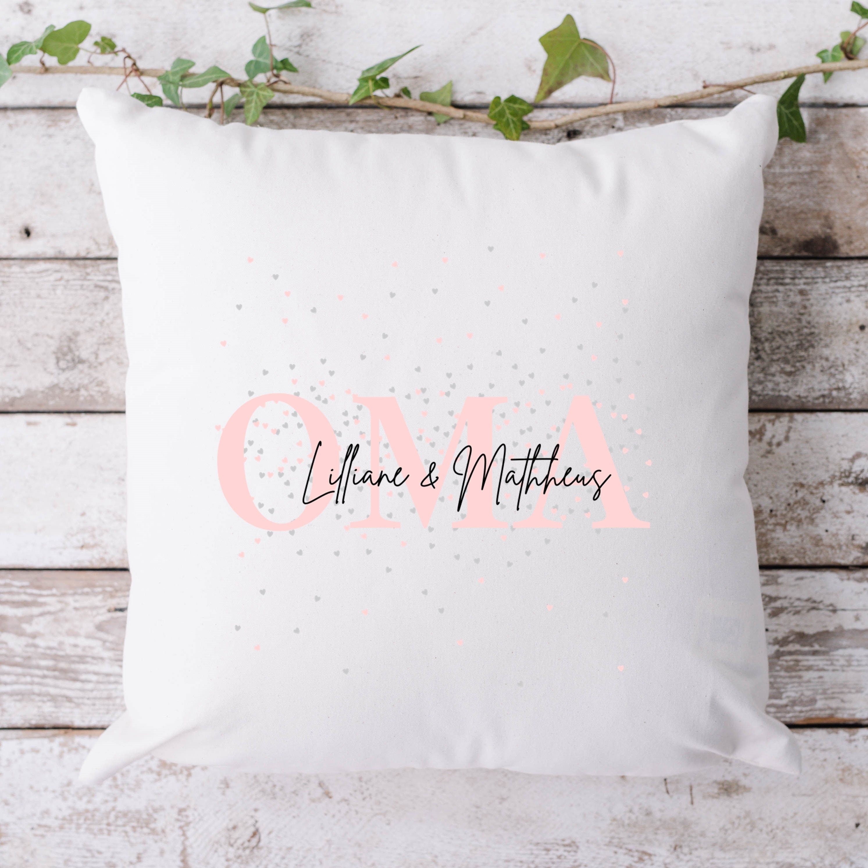 Omakissen| Personalisierbarer Kissenbezug| Oma| personalisierbar mit 2 Namen und Geburtsdaten - GlamourDesign