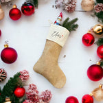 Lade das Bild in den Galerie-Viewer, Personalisierter Nikolausstiefel | Namen mit Herz | Nikolausstrumpf | Weihnachtsstrumpf |Weihnachtsgeschenk - GlamourDesign
