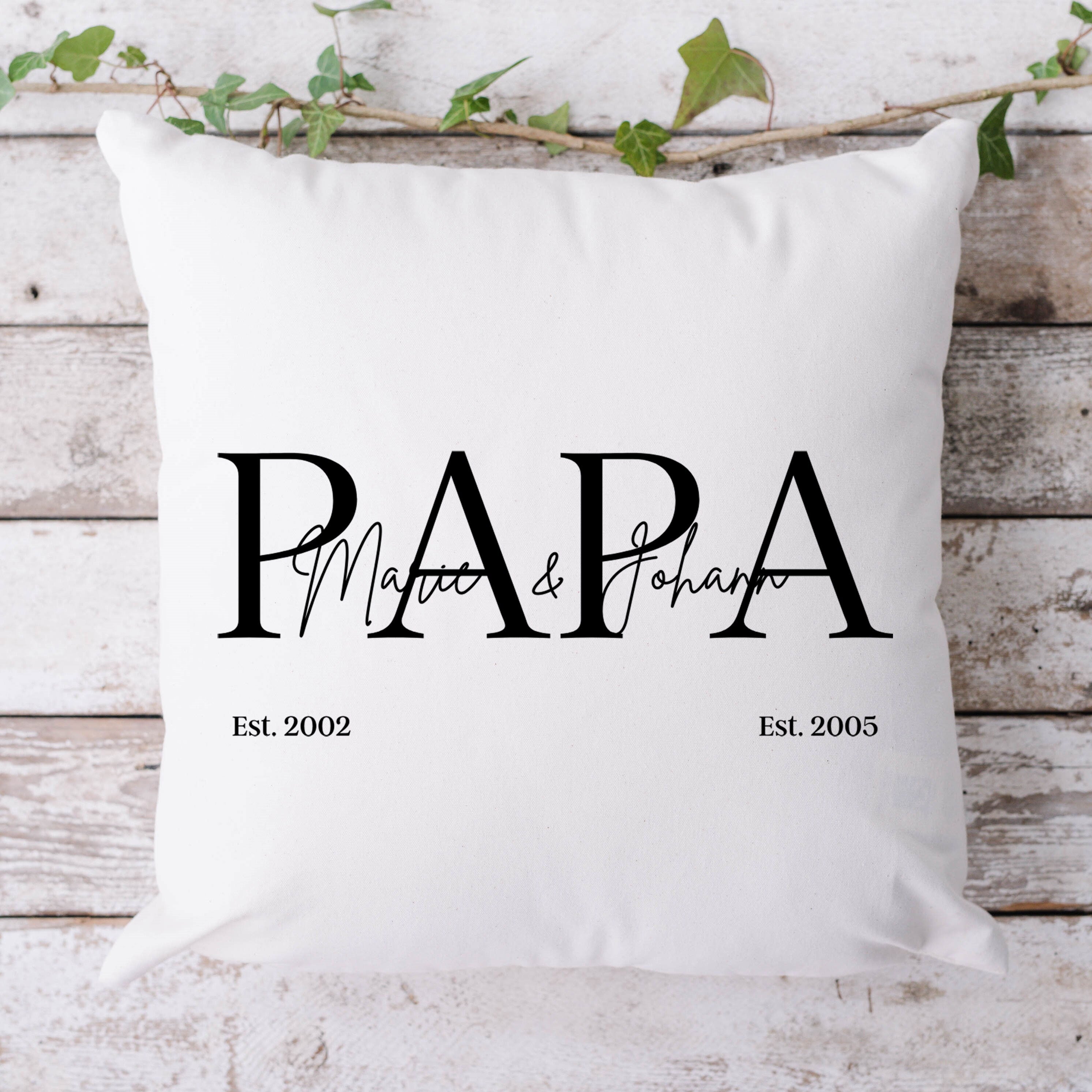 Papakissen| Personalisierbarer Kissenbezug| Kissen| personalisierbar mit 2 Namen und Geburtsdaten - GlamourDesign