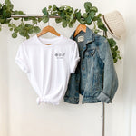 Lade das Bild in den Galerie-Viewer, Fußball T-Shirt | Fußball, Bier und Stadionwurst | mit Wunschdatum | minimalistisches Design | - GlamourDesign
