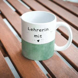 Tasse für die Lehrerin | Geschenk | Wasserfarben Design | personalisierbar mit Wunschtext | Lehrerin mit Herz - GlamourDesign