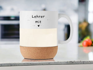 Tasse aus Keramik | personalisierbar mit Wunschnamen| Tasse für Lehrer | Kork | Lehrer mit Herz - GlamourDesign