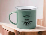 Lade das Bild in den Galerie-Viewer, Emaille Tasse in Mint| Becher für Camper|Reisen|personalisiert mit deinem Wunschnamen| beidseitig bedruckt - GlamourDesign
