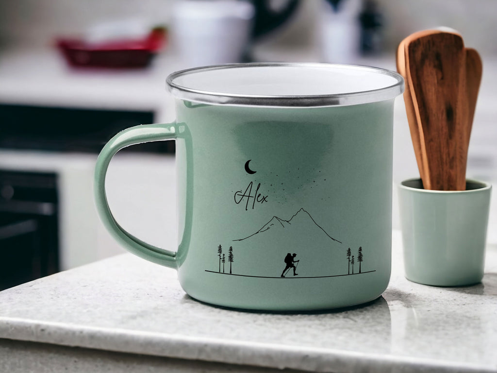 Emaille Tasse in Mint| Becher für Camper|Wandern|Bergsteigertasse |personalisiert mit deinem Wunschnamen| beidseitig bedruckt - GlamourDesign