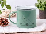 Lade das Bild in den Galerie-Viewer, Emaille Tasse in Mint| Becher für Camper|Wandern|Bergsteigertasse |personalisiert mit deinem Wunschnamen| beidseitig bedruckt - GlamourDesign
