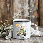 Lade das Bild in den Galerie-Viewer, emaille tasse kinder personalisiert name baby geschenke kindergarten kindergeburtstag camping - GlamourDesign
