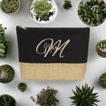 Lade das Bild in den Galerie-Viewer, Personalisierte Kosmetiktasche aus Jute Schminktasche Geschenk mit Namen in 3 Farben - GlamourDesign
