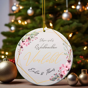 Personalisierter Weihnachtsbaumanhänger Individueller Baumschmuck Erstes Weihnachten verlobt verheiratet Namensornament Geschenk für Paare - GlamourDesign