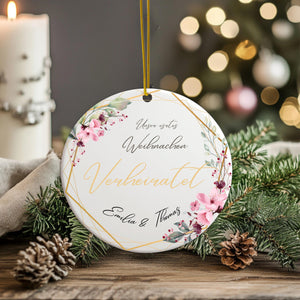 Personalisierter Weihnachtsbaumanhänger Individueller Baumschmuck Erstes Weihnachten verlobt verheiratet Namensornament Geschenk für Paare - GlamourDesign