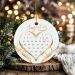 Lade das Bild in den Galerie-Viewer, Personalisierter Hochzeitsornament Individueller Baumschmuck Erstes Weihnachten verlobt verheiratet Namensornament Geschenk für Paare - GlamourDesign
