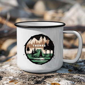 Personalisierte Emaille Tasse mit Zelt-Motiv – Geschenk für Bergliebhaber & Naturfreunde – Wandern Geburtstagsgeschenk mit Wunschname