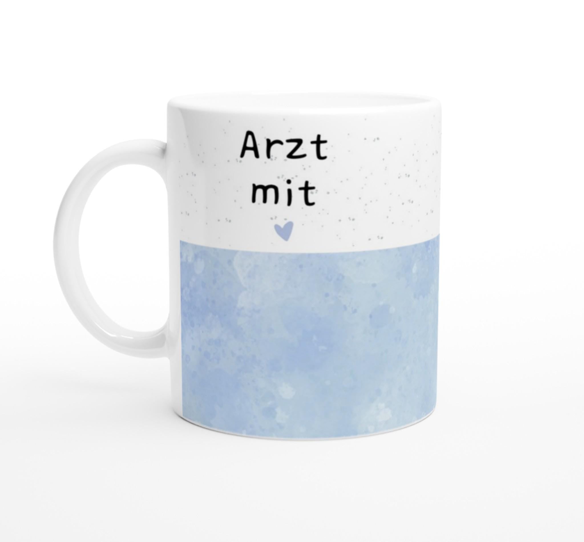 Personalisierte Arzttasse - Arzt mit Herz - Dankeschön-Geschenk für Ärzte, Mediziner & angehende Doktoren - Hintergrundfarbe wählbar