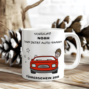 Tasse als Geschenk zum Führerschein | lustige Tasse zum Führerschein personalisierbar mit Namen  | Führerschein-Geschenkidee