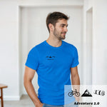 Lade das Bild in den Galerie-Viewer, Personalisiertes Familie Camping T-Shirt – 3 Camping-Motive und Wunschtext – Geschenk für Camper, Zeltlager, Festival, Wanderer, Abenteuer. Dieses personalisiertes Camping T-Shirt ist das perfekte Geschenk für alle, die Natur, Abenteuer und gemütliche Abende am Lagerfeuer lieben. Das individuelle Design mit drei frei wählbaren Camping-Motiven – zum Beispiel Wanderschuhe, Rucksack, Zelt, Lagerfeuer oder Campingbus
