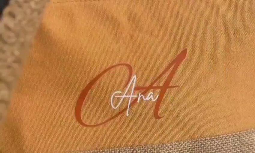 Personalisierte Kosmetiktasche aus Jute Schminktasche Geschenk mit Namen in 3 Farben