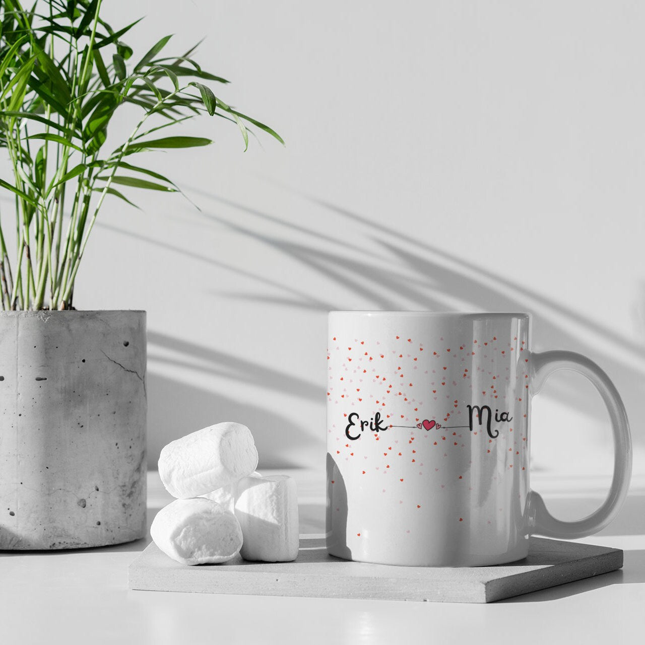 Personalisierte Tasse für die Freundin, Freund, Pärchen, mit niedlichen Herzen |Kaffeetasse Namenstasse | Geschenkidee |Individuell bedruckt - GlamourDesign