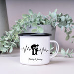 Lade das Bild in den Galerie-Viewer, Emaille Tasse| Becher| Geschenk| Papa&amp;Sohn| mit Wunschnamen - GlamourDesign
