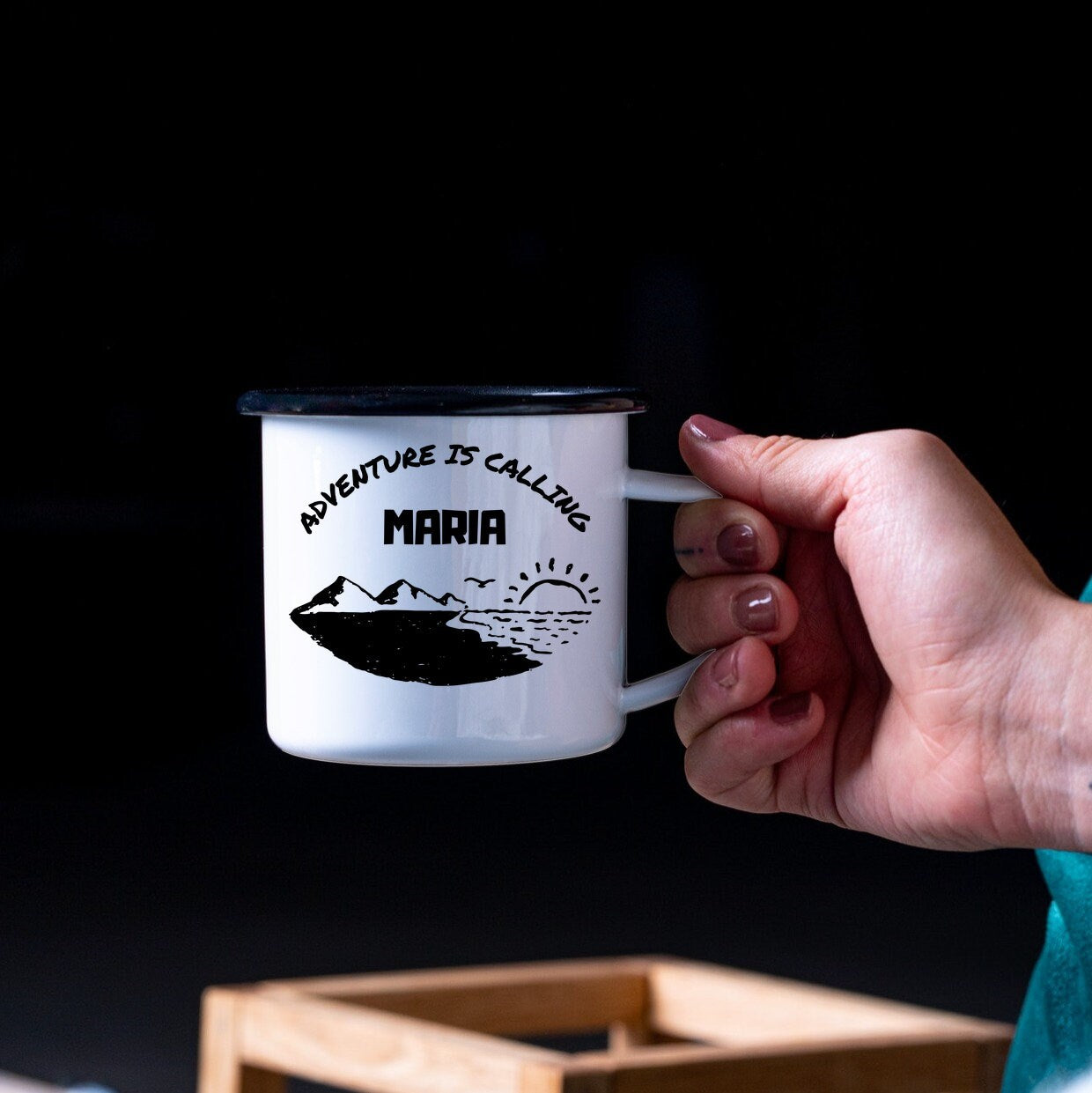 Emaille Tasse| Becher| Camping| Outdoor|Adventure is calling| Namenstasse - GlamourDesign