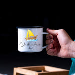 Lade das Bild in den Galerie-Viewer, Emaille Tasse| Becher| Segeln| Abenteuer - GlamourDesign

