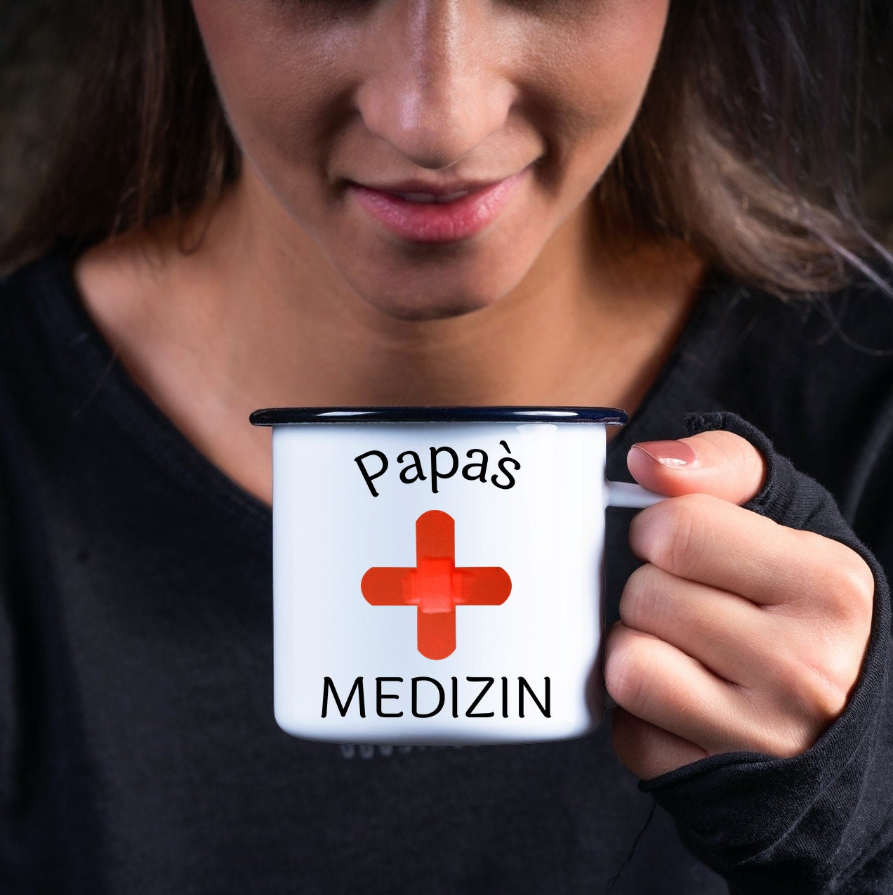 Emaille Tasse| Becher| Papa's Medizin| Camping| Geschenk für Väter - GlamourDesign