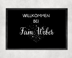Fußmatte | personalisierbar mit Familiennamen| Willkommen bei| Herzen - GlamourDesign
