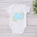 Lade das Bild in den Galerie-Viewer, Baby Body mit Namen | Geschenk zur Geburt | Junge | Boho | personalisierbar - GlamourDesign

