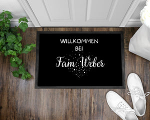 Fußmatte | personalisierbar mit Familiennamen| Willkommen bei| Herzen - GlamourDesign
