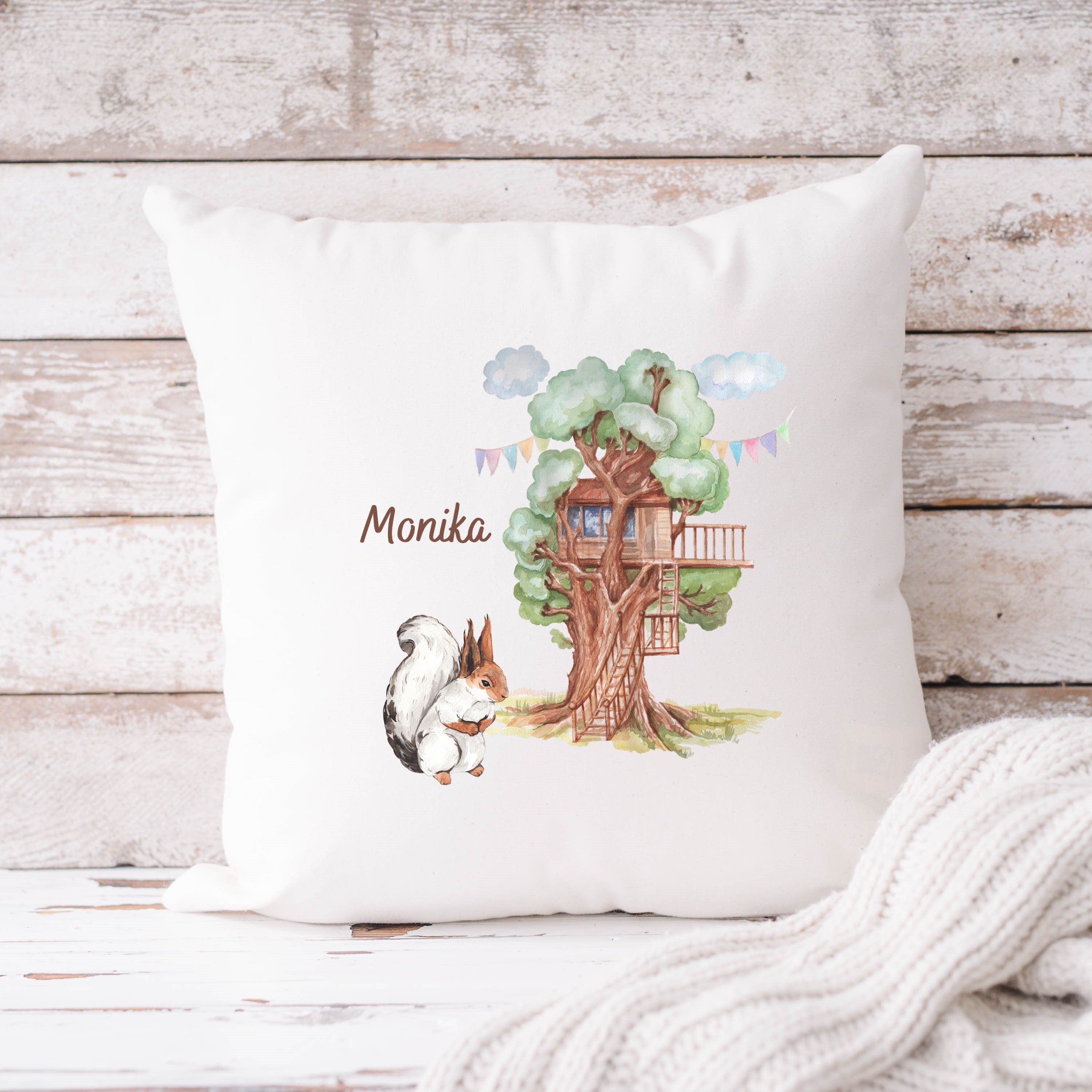 Namenskissen für Kinder| Personalisierbarer Kissenbezug| Kissen| mit Namen| Eichhörnchen - GlamourDesign