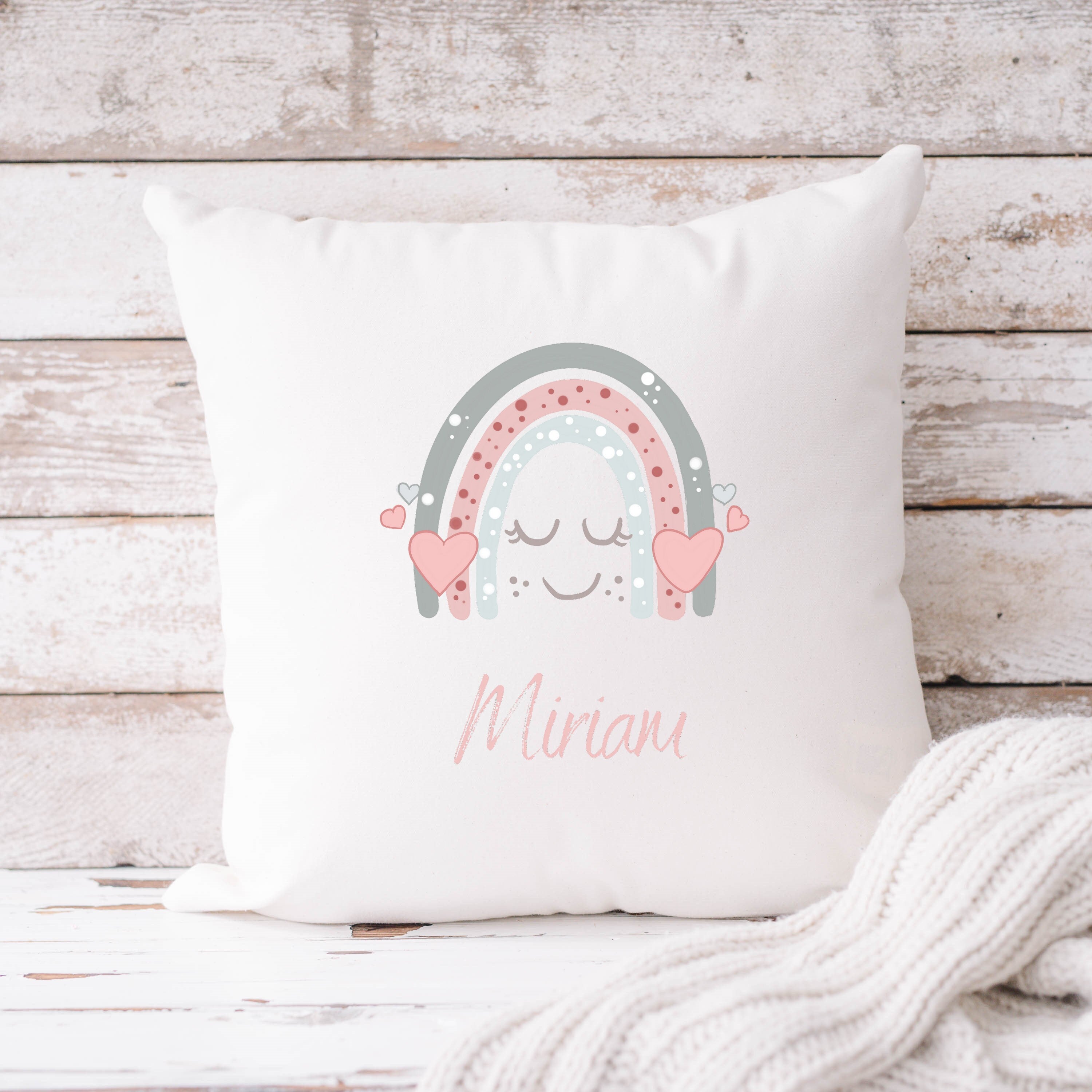 Namenskissen für Kinder| Personalisierbarer Kissenbezug - GlamourDesign
